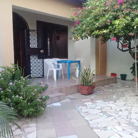 El Hope Lodge Dar es Salaam Bagian luar foto