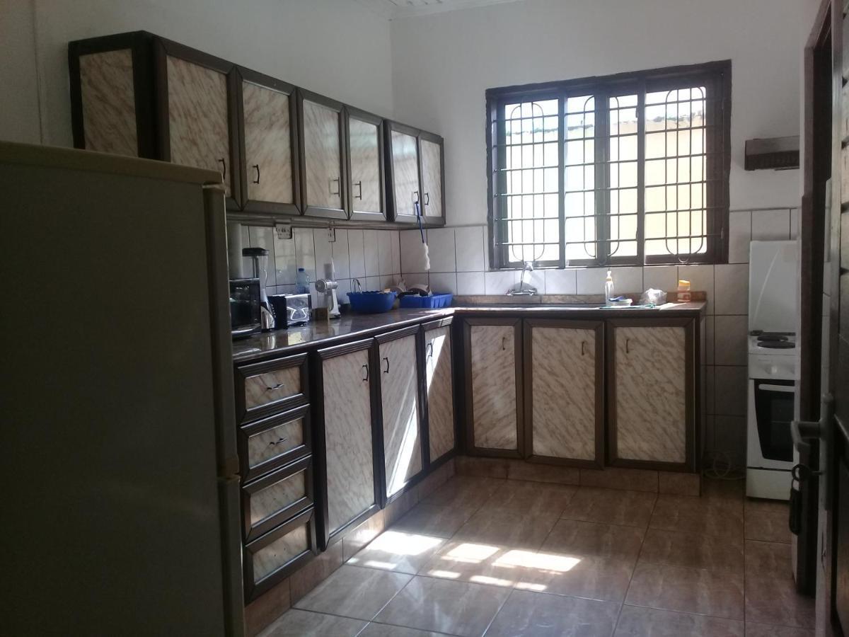 El Hope Lodge Dar es Salaam Bagian luar foto