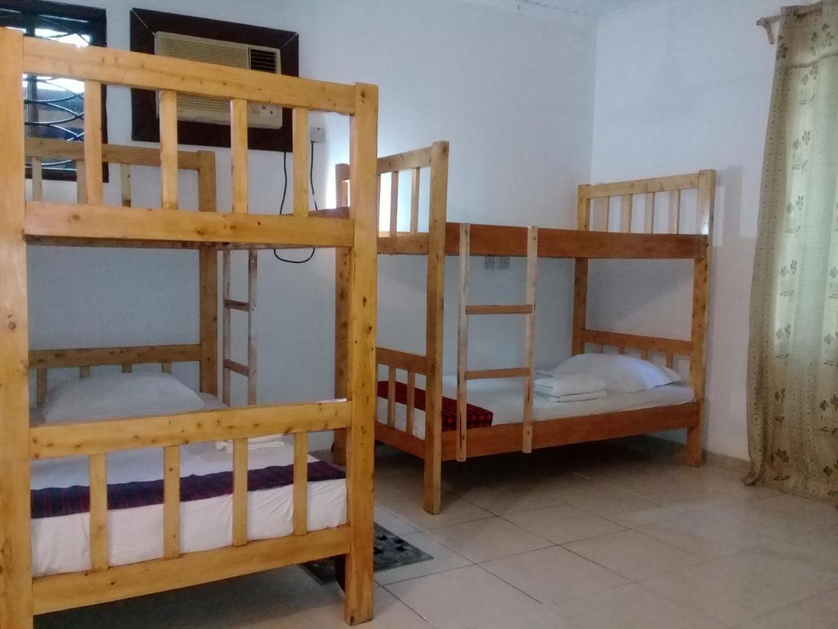 El Hope Lodge Dar es Salaam Bagian luar foto