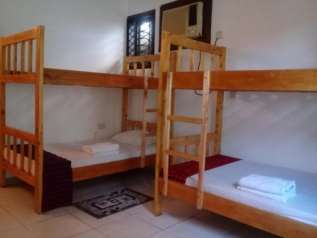 El Hope Lodge Dar es Salaam Bagian luar foto
